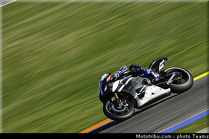 motogp_spies_03_test_valence_2010.jpg