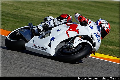 motogp_stoner_11_test_valence_2010.jpg
