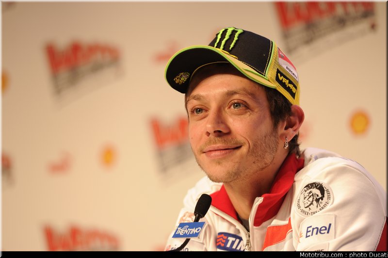 motogp_2012_ducati_vrooom_017