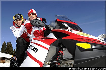 motogp_2012_ducati_vrooom_033.jpg