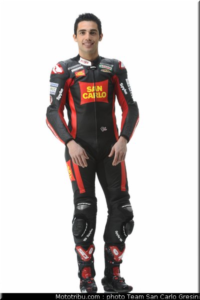 team_gresini_pirro_02