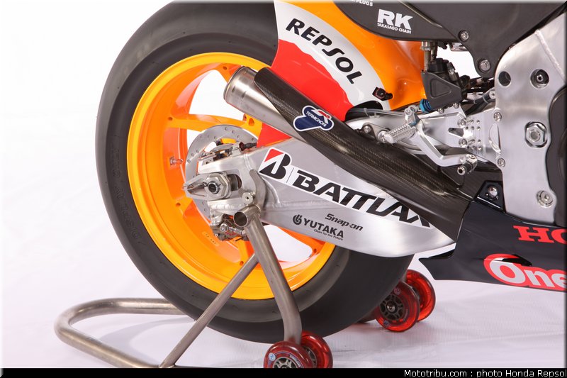 honda_rc213v_2012_015