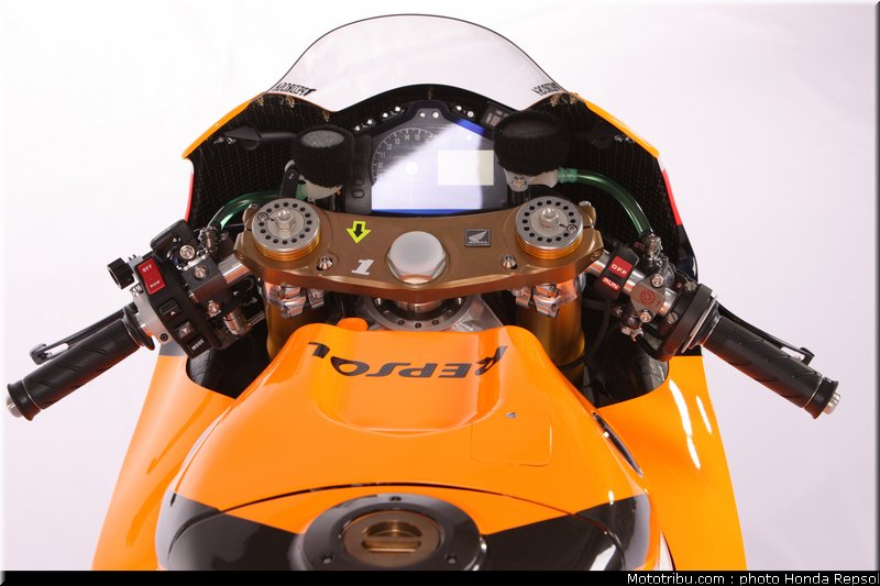 honda_rc213v_2012_021