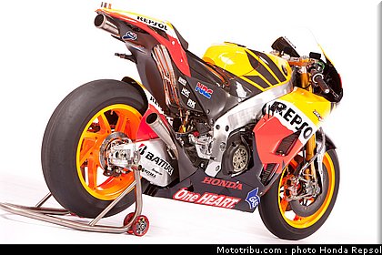 honda_rc213v_2012_005.jpg