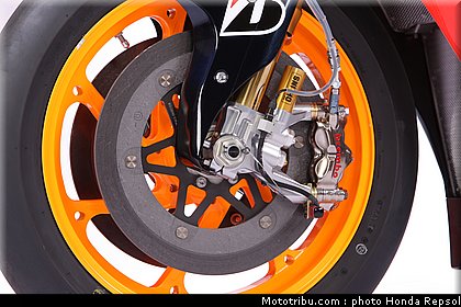 honda_rc213v_2012_009.jpg