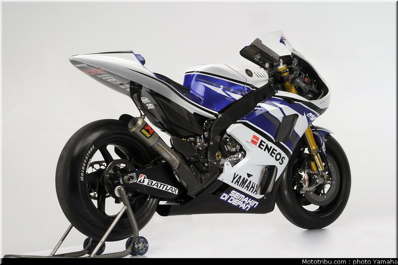 lorenzo_05_motogp_2012_team_yamaha