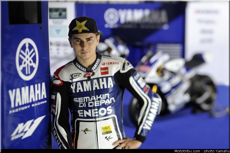 lorenzo_13_motogp_2012_team_yamaha