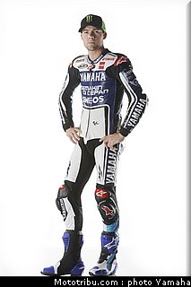 spies_17_motogp_2012_team_yamaha.jpg