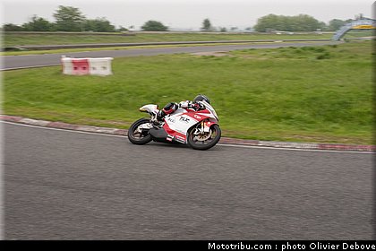 alan_techer_14_moto_3_team_cip_carole_2012.jpg
