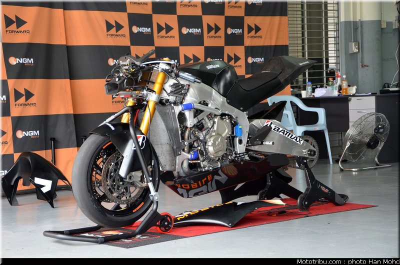 bradl_004_motogp_2012_test_malaisie