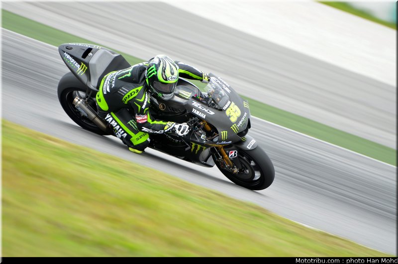 crutchlow_002_motogp_2012_test_malaisie