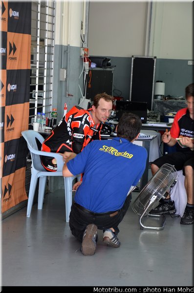 edwards_005_motogp_2012_test_malaisie