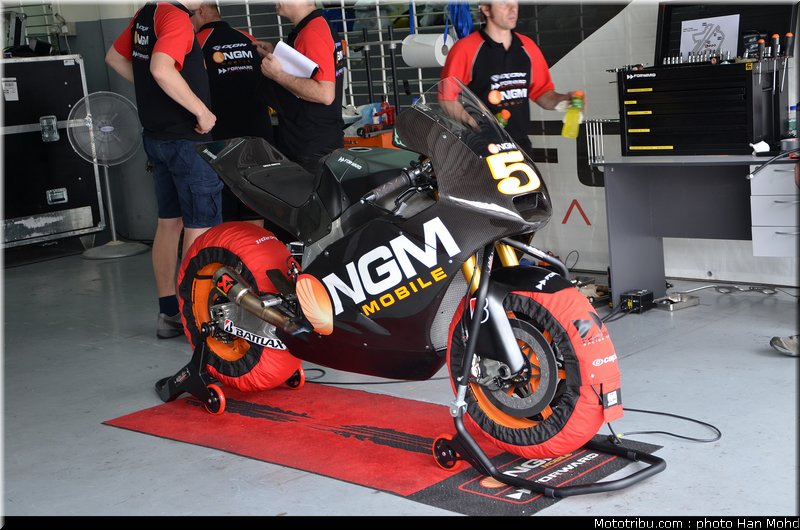 edwards_006_motogp_2012_test_malaisie