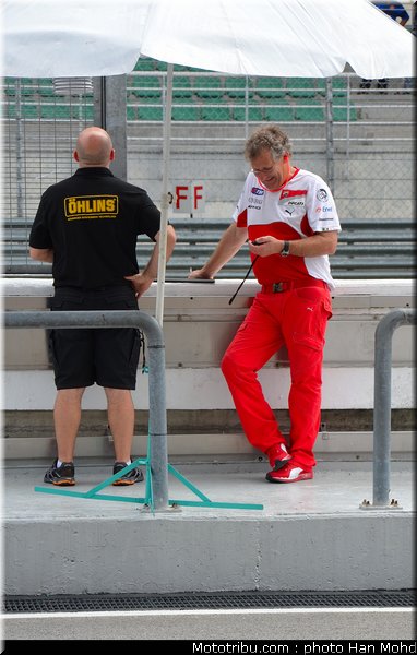 rossi_018_motogp_2012_test_malaisie