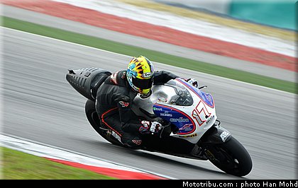 abraham_005_motogp_2012_test_malaisie.jpg