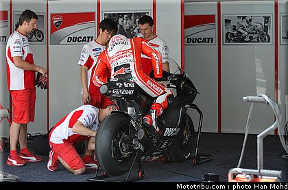 battaini_006_motogp_2012_test_malaisie.jpg
