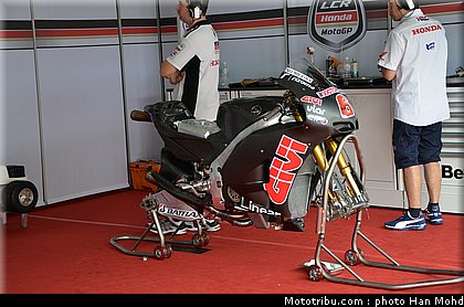 bradl_002_motogp_2012_test_malaisie.jpg