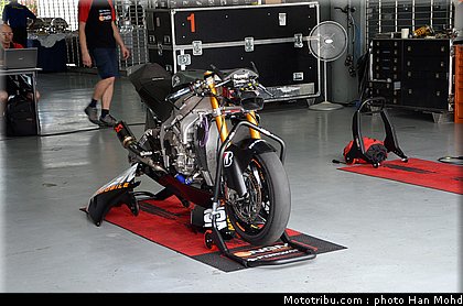 bradl_003_motogp_2012_test_malaisie.jpg