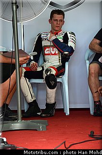 bradl_008_motogp_2012_test_malaisie.jpg