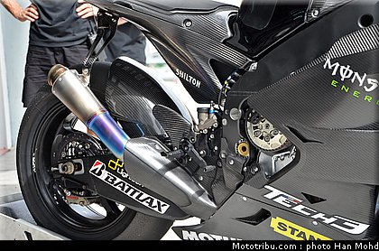 dovizioso_006_motogp_2012_test_malaisie.jpg