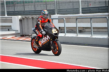 edwards_007_motogp_2012_test_malaisie.jpg