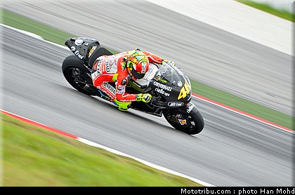 rossi_001_motogp_2012_test_malaisie.jpg