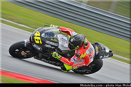rossi_004_motogp_2012_test_malaisie.jpg