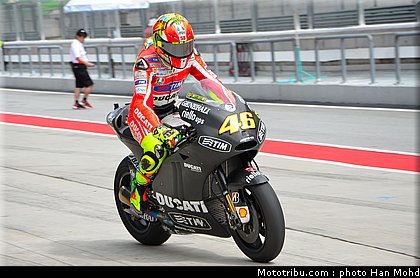 rossi_016_motogp_2012_test_malaisie.jpg