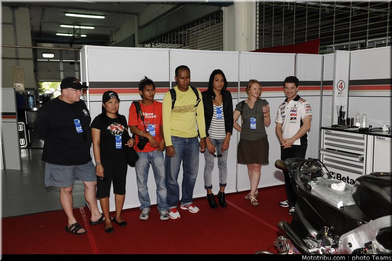 bradl_025_motogp_2012_malaisie_test
