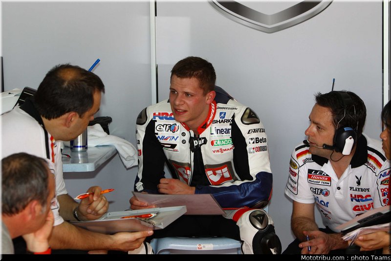 bradl_030_motogp_2012_malaisie_test