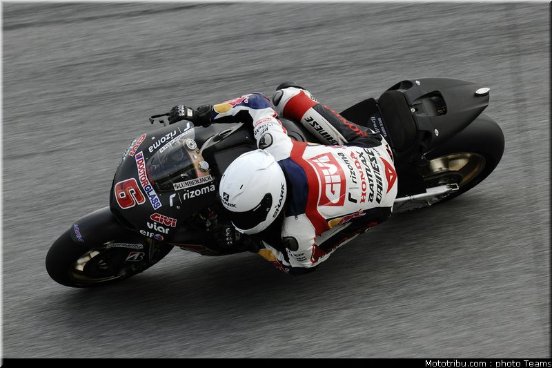 bradl_042_motogp_2012_malaisie_test