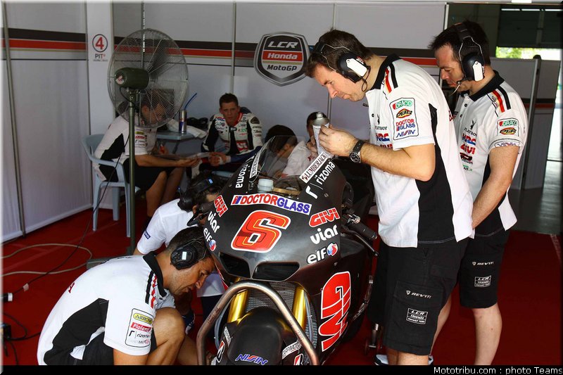 bradl_043_motogp_2012_malaisie_test