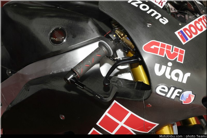 bradl_048_motogp_2012_malaisie_test