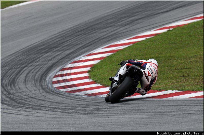 bradl_058_motogp_2012_malaisie_test
