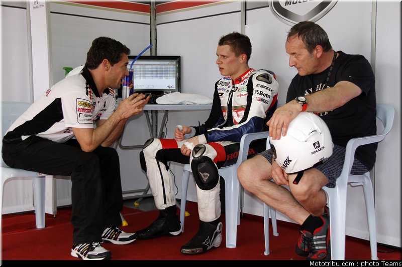 bradl_066_motogp_2012_malaisie_test