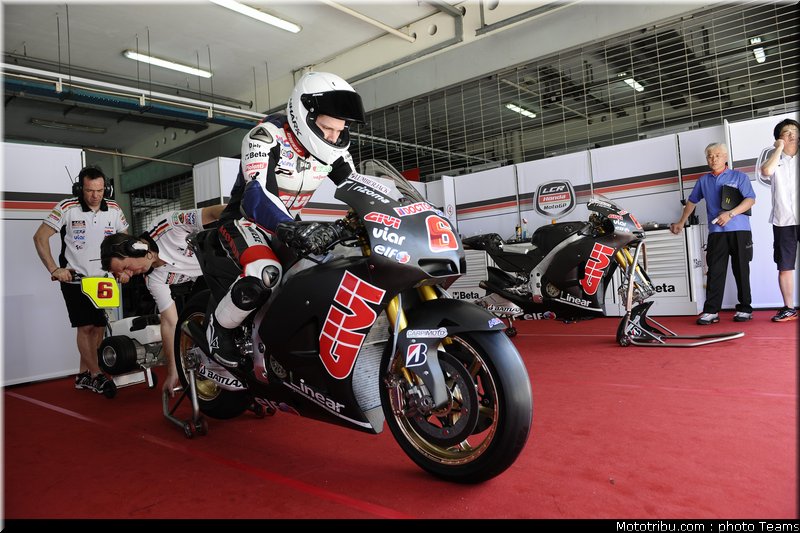 bradl_073_motogp_2012_malaisie_test