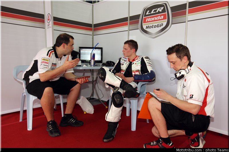 bradl_080_motogp_2012_malaisie_test