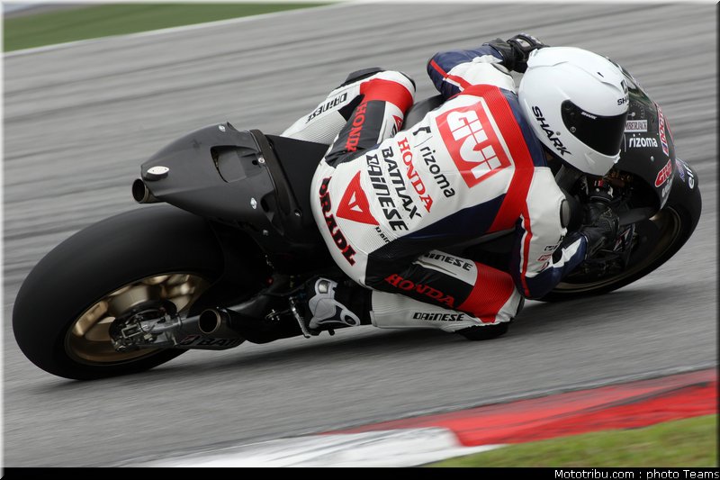 bradl_093_motogp_2012_malaisie_test