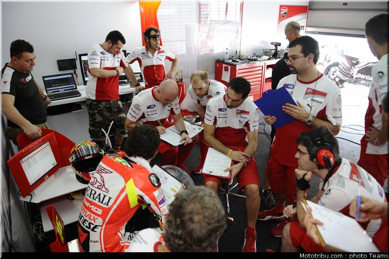 rossi_008_motogp_2012_malaisie_test
