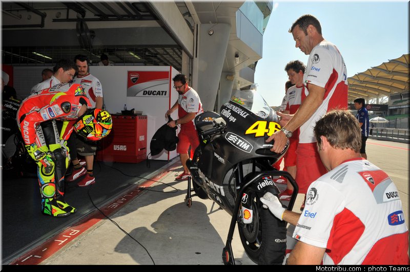 rossi_010_motogp_2012_malaisie_test