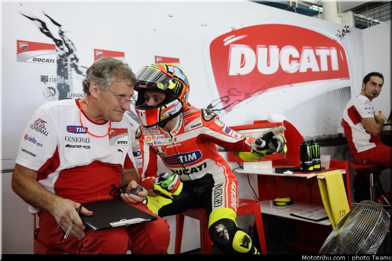 rossi_025_motogp_2012_malaisie_test