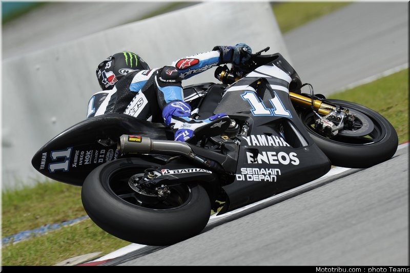 spies_001_motogp_2012_malaisie_test