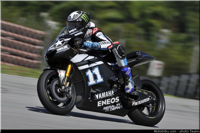 spies_014_motogp_2012_malaisie_test