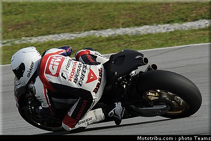 bradl_017_motogp_2012_malaisie_test.jpg