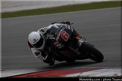 bradl_031_motogp_2012_malaisie_test.jpg