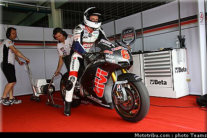 bradl_032_motogp_2012_malaisie_test.jpg