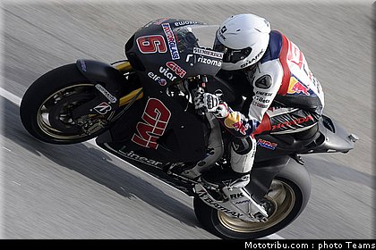 bradl_040_motogp_2012_malaisie_test.jpg