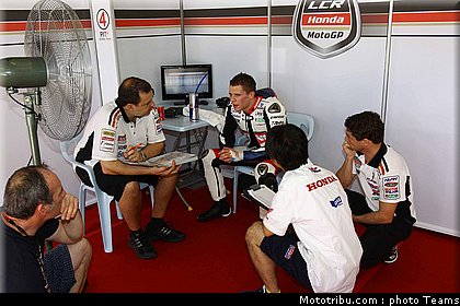 bradl_044_motogp_2012_malaisie_test.jpg