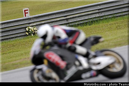 bradl_047_motogp_2012_malaisie_test.jpg