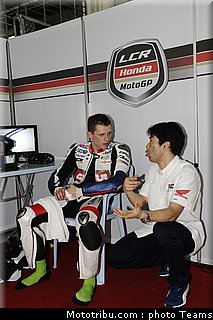 bradl_064_motogp_2012_malaisie_test.jpg
